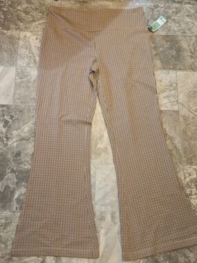 Terra & Sky Women's Flare-Leg Leggings-Brown Tattersall (houndstooth) Pattern 0X